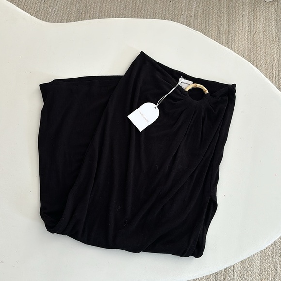 New song of style Eileen Skirt in Black size XS - Picture 3 of 4